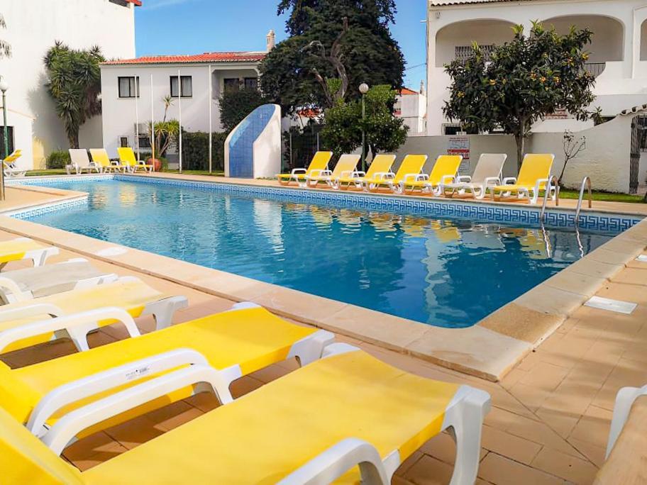 Apartamento Tio Pedro - By Bedzy Albufeira Exterior foto